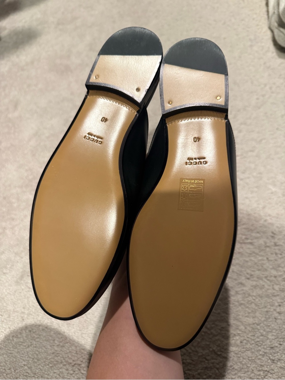 Gucci Black Leather Horsebit Mules with Gold Hardware - Picture 2 of 4